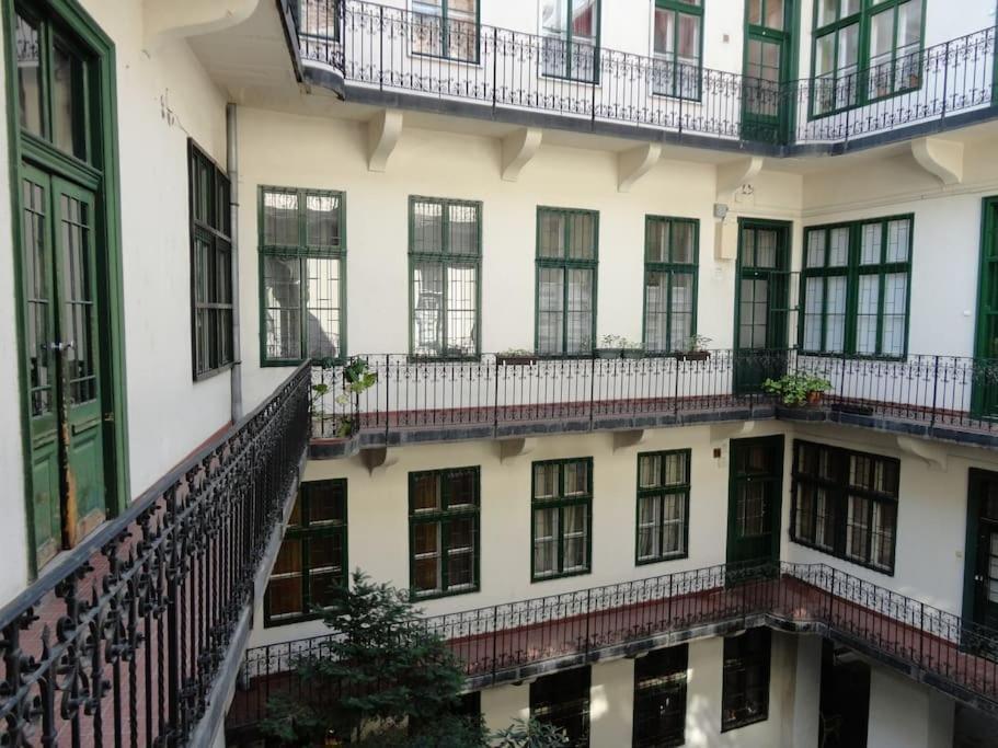 Lejlighed Location In Budapest!